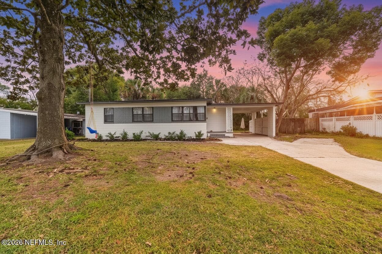 1138 HALIFAX Road, Jacksonville, FL 32216