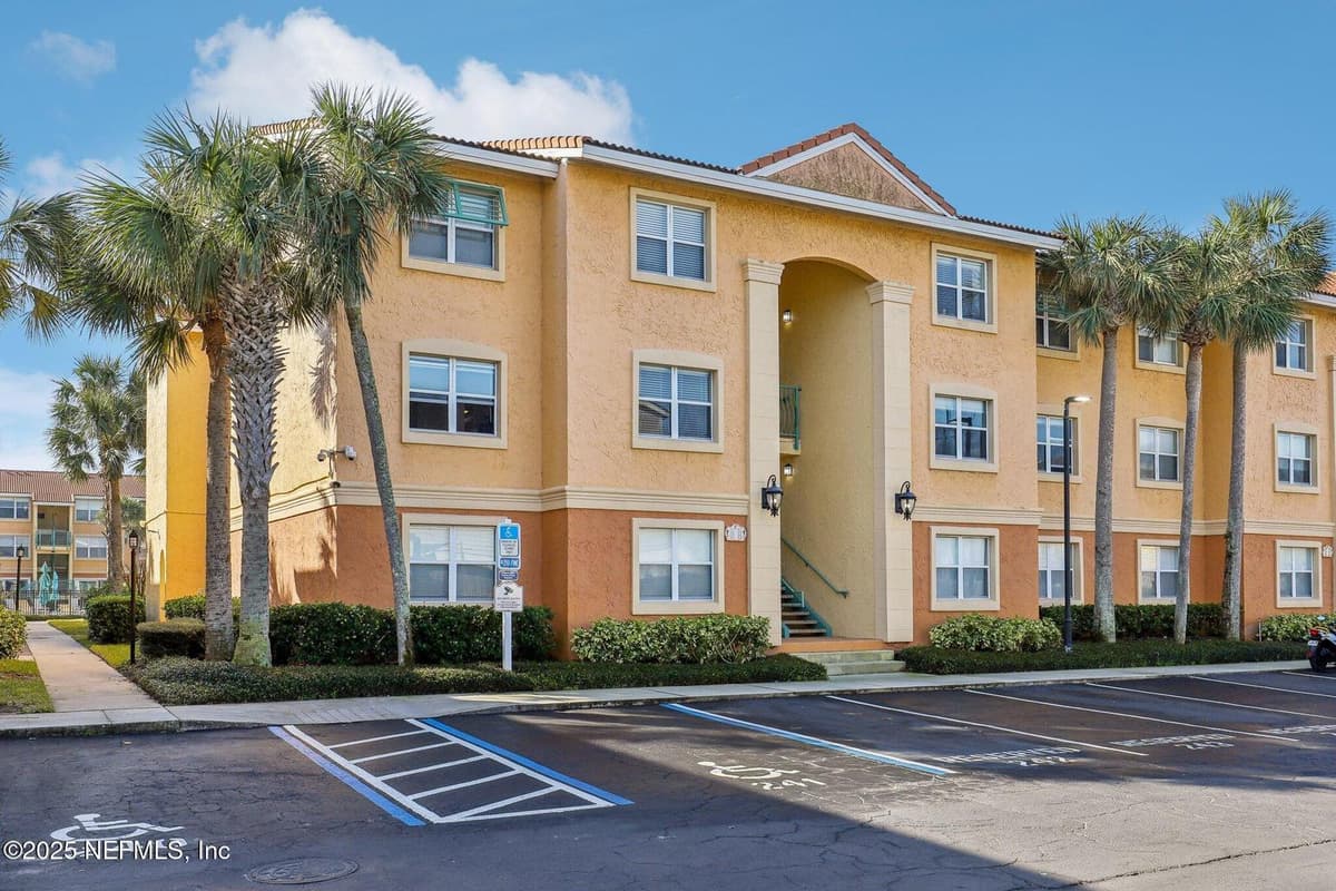 200 LAGUNA VILLAS Boulevard C21, Jacksonville Beach, FL 32250, Jacksonville Beach, FL - photo 2