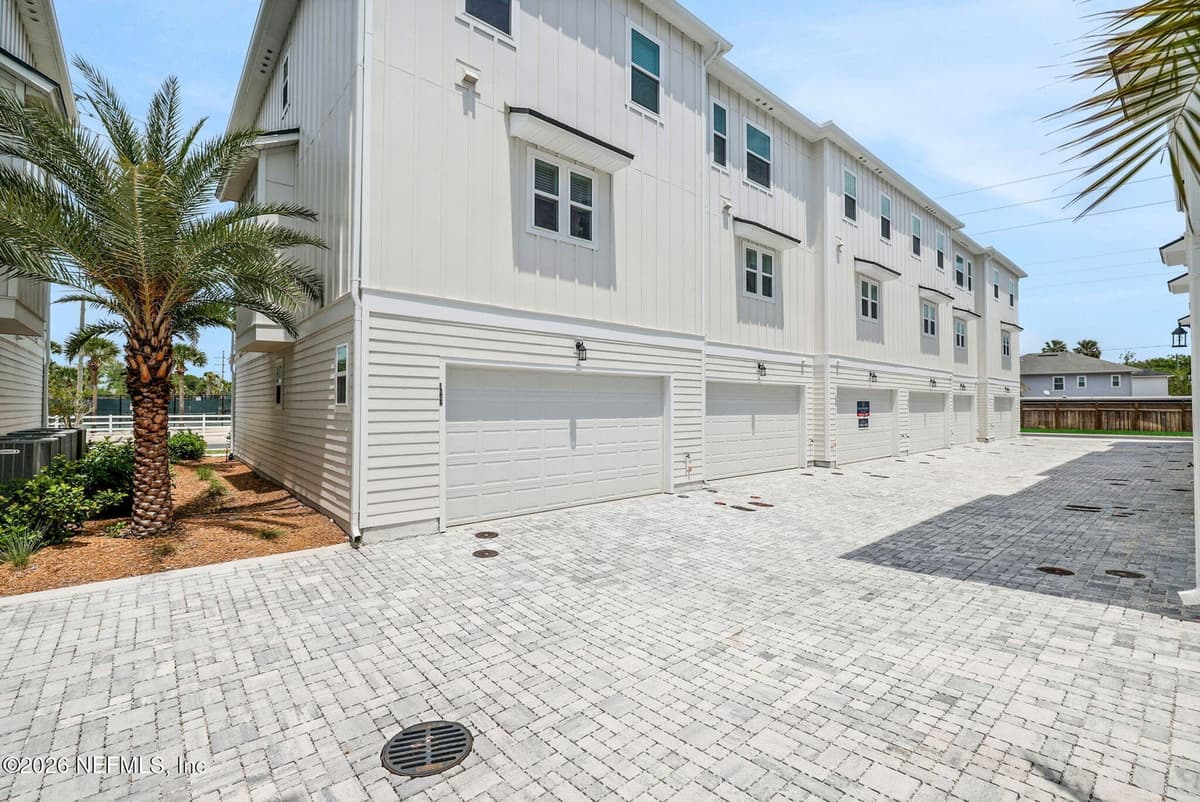 20 BEACH Way N, Jacksonville Beach, FL 32250, Jacksonville Beach, FL - photo 3