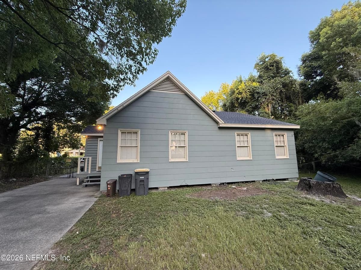 6946 OAKWOOD Street, Jacksonville, FL 32208, Jacksonville, FL - photo 2