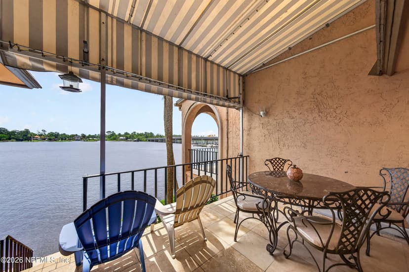 5375 ORTEGA FARMS Boulevard 102, Jacksonville, FL 32210