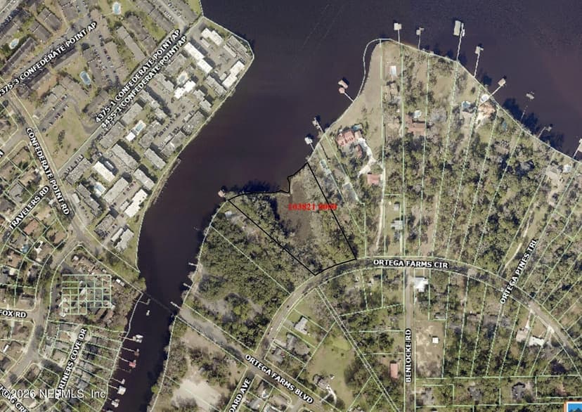 4317 ORTEGA FARMS Circle, Jacksonville, FL 32210