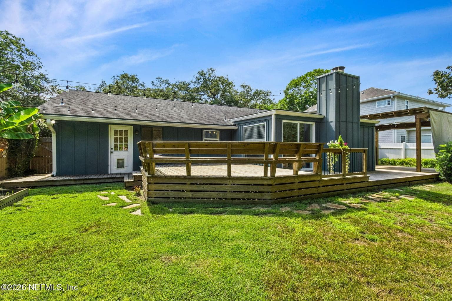 1207 14TH Street N, Jacksonville Beach, FL 32250