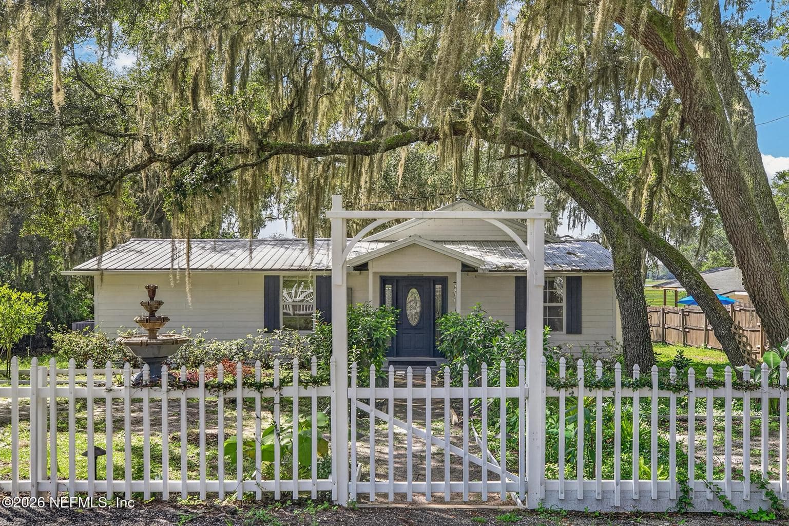 5927 WHITE SANDS Road, Keystone Heights, FL 32656