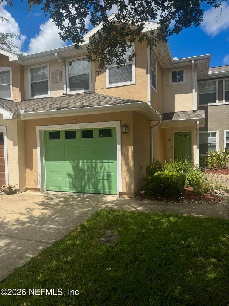 8550 ARGYLE BUSINESS Loop 1402, Jacksonville, FL 32244