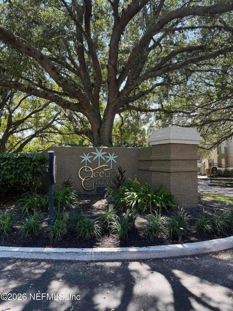 9 ARBOR CLUB DRIVE Drive 105, Palm Valley, FL 32082, Palm Valley, FL - photo 2