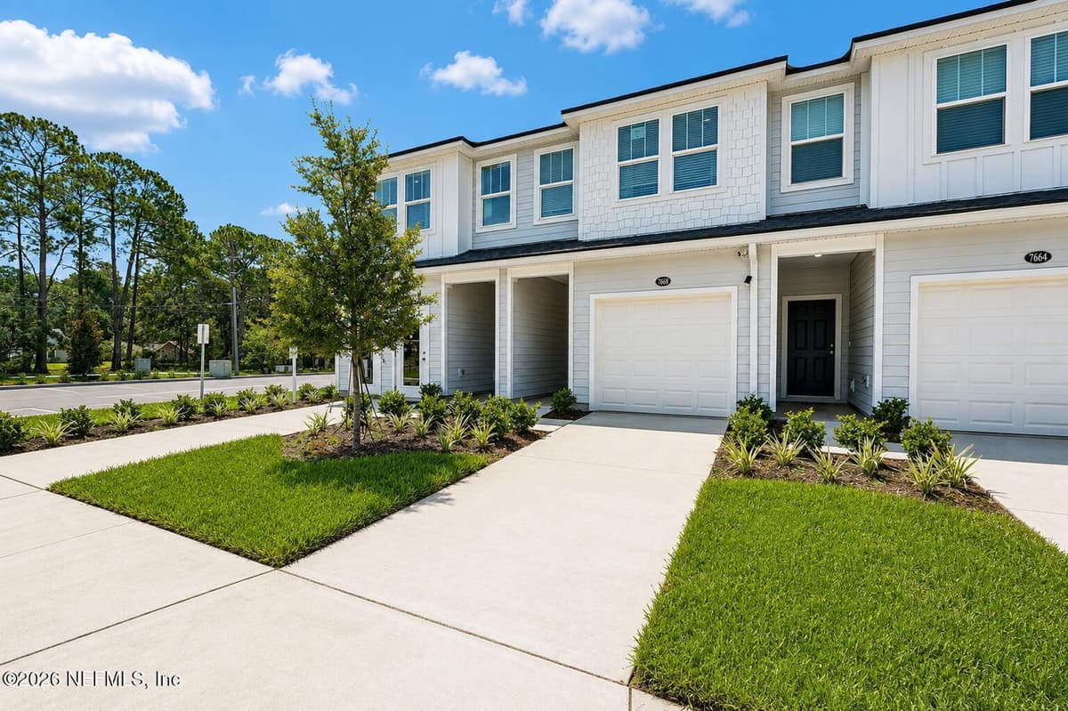 7655 COMMANDER Lane, Jacksonville, FL 32256, Jacksonville, FL - photo 2