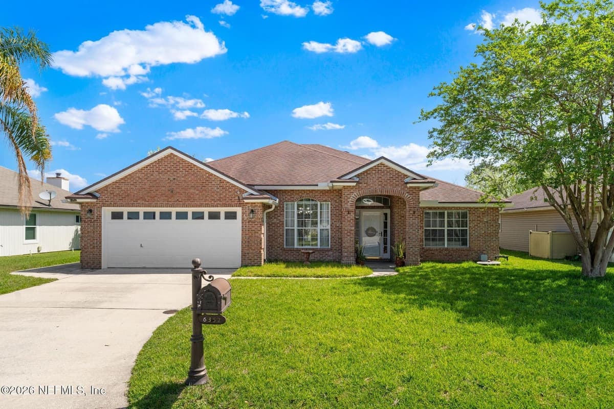 6352 LAKE PLANTATION Drive, Jacksonville, FL 32244, Jacksonville, FL - photo 2