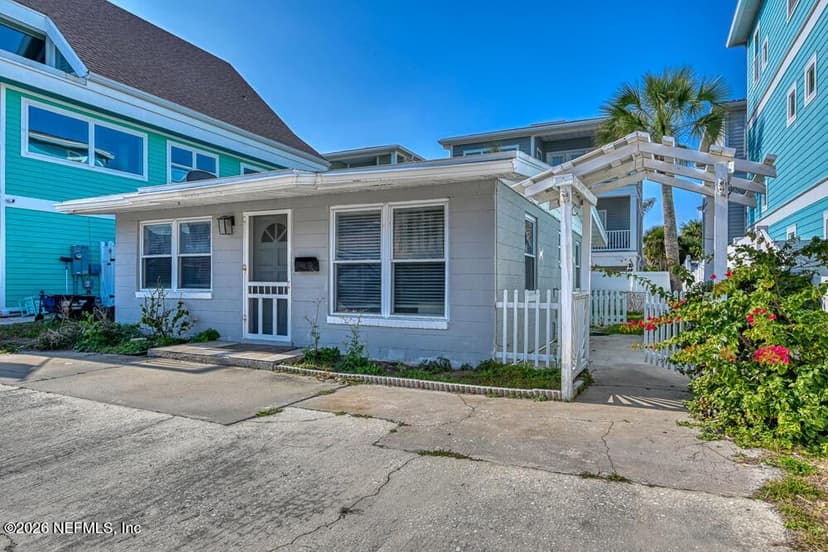 1812 OCEAN Drive S, Jacksonville Beach, FL 32250